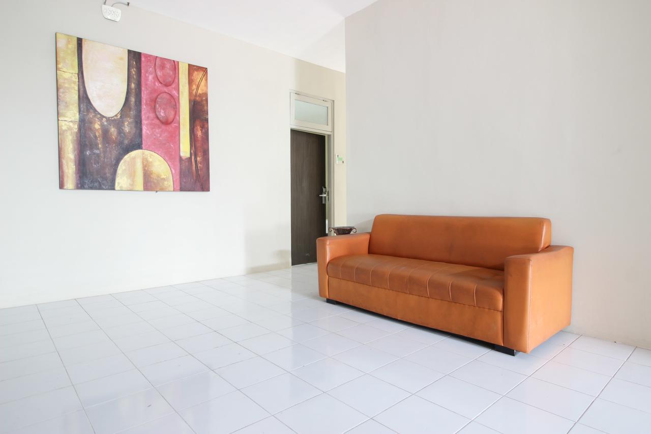 Reddoorz Plus Near Keraton Yogyakarta 2 Exterior foto