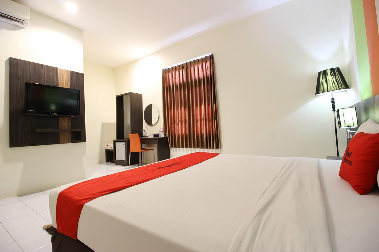 Reddoorz Plus Near Keraton Yogyakarta 2 Exterior foto