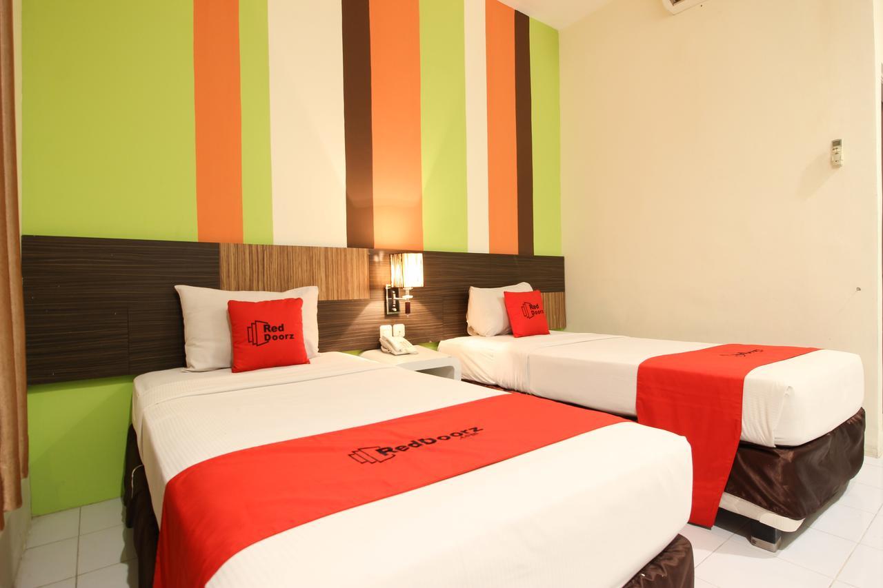 Reddoorz Plus Near Keraton Yogyakarta 2 Exterior foto